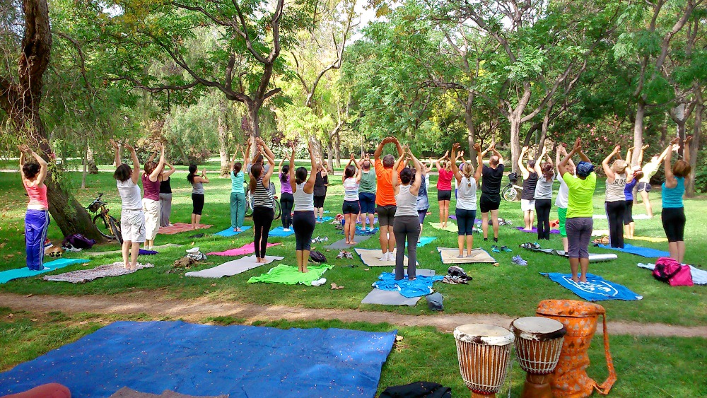 clasedeyogakamakshi Domingo 18 de Diciembre, Encuentros de Valencia Consciente