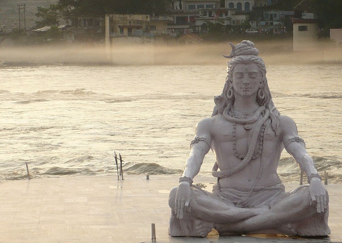 700px-Shiva_in_rishikesh